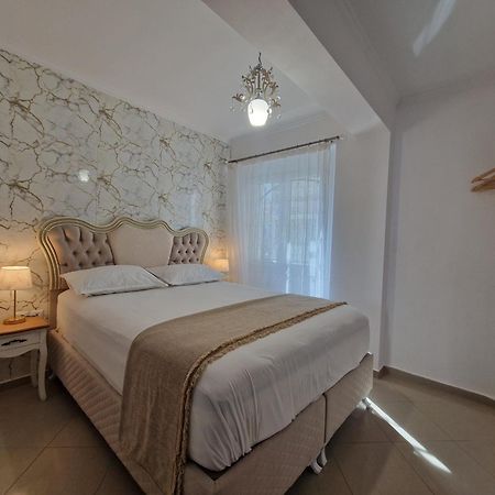 Néa Péramos Iro Apartments מראה חיצוני תמונה