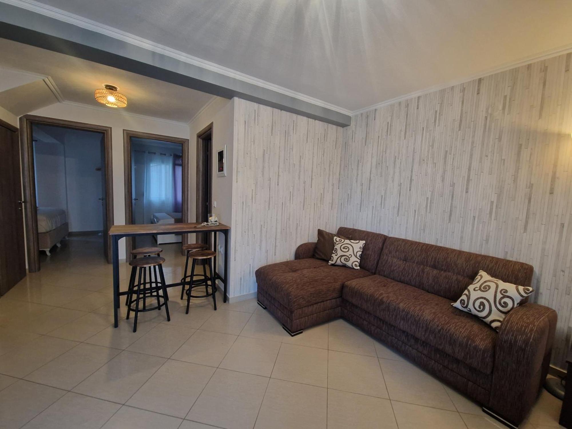 Néa Péramos Iro Apartments מראה חיצוני תמונה
